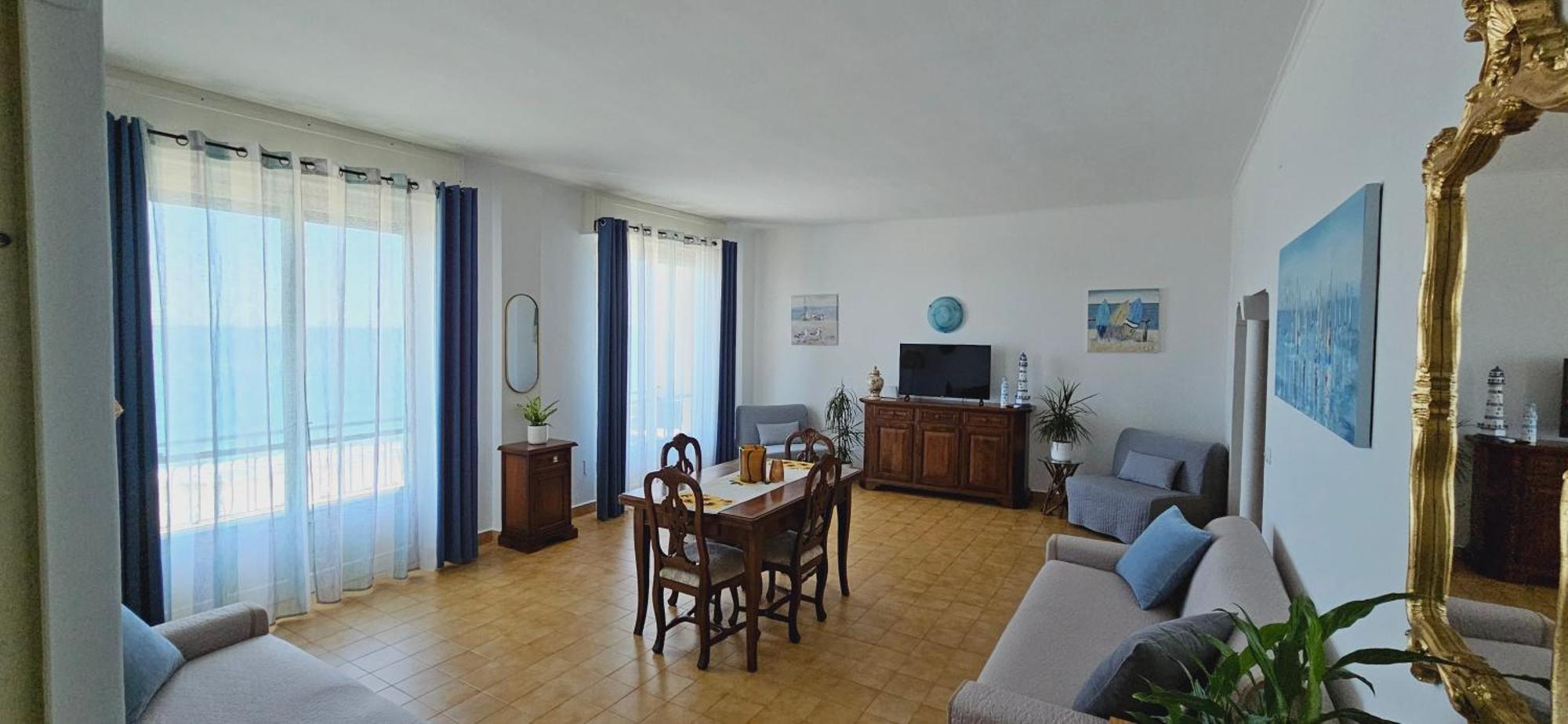 Vista Mare Savona Lägenhet Exteriör bild